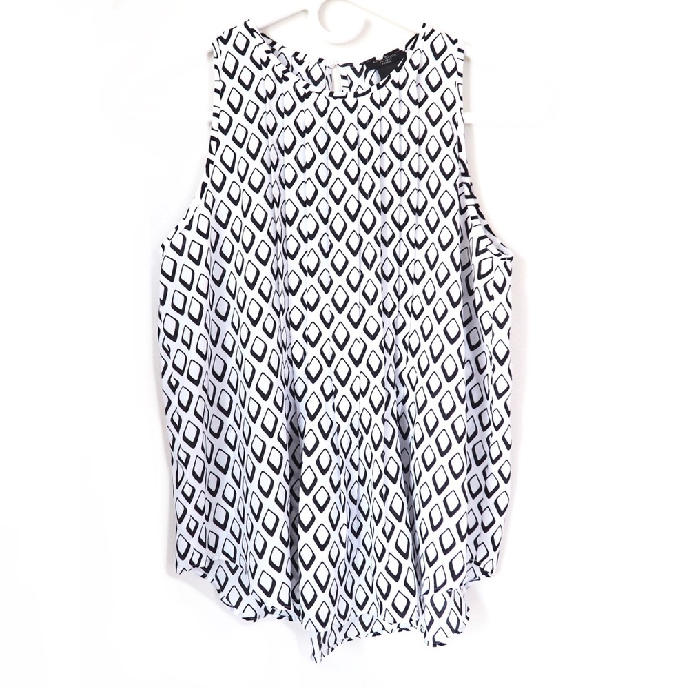 ANN TAYLOR FACTORY Printed Sleeveless Blouse
